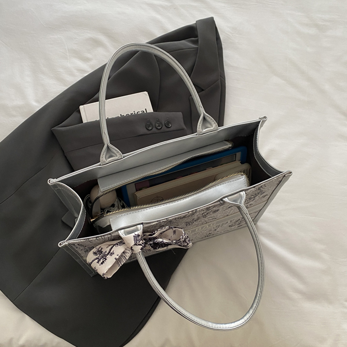 Borsa Tote Elegante di Lusso p - Leatherwork Letters recensione e prezzo