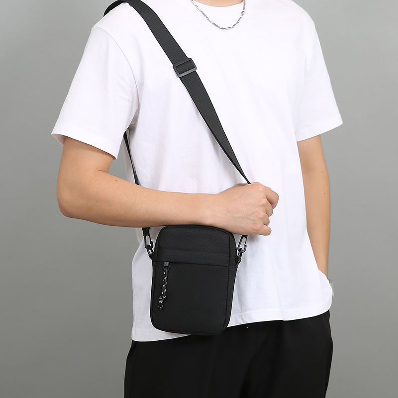 Mini borsa a tracolla semplice - Leatherwork Letters recensione e prezzo